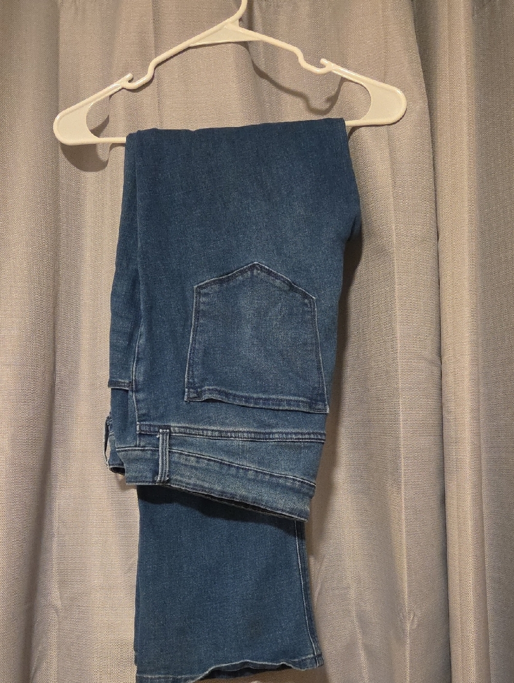 Old Navy Medium Blue Denim Jeans